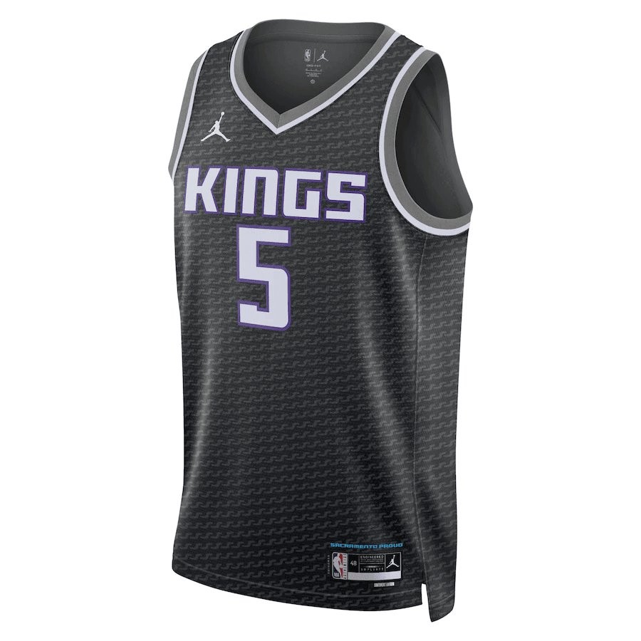 De'Aaron Fox 5 Sacramento Kings Statement Edition Swingman Jersey - Black - Image 2