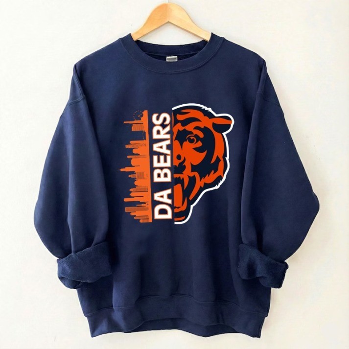 Musemora - Women's Chicago Bears Sweatshirt - Game Day Football