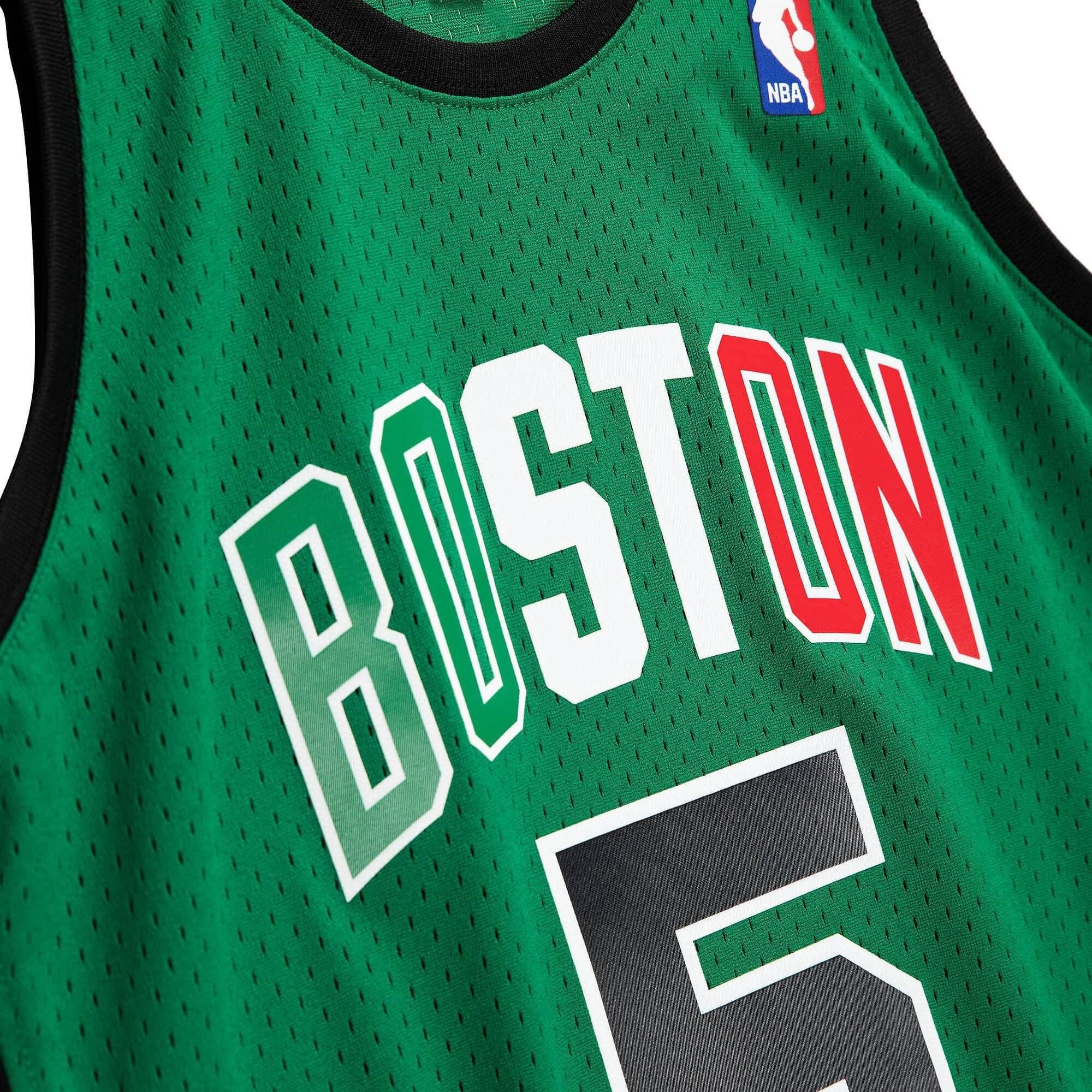 Mitchell Ness Men's Boston Celtics Kevin Garnett 5 Swingman Green Jersey - Image 4